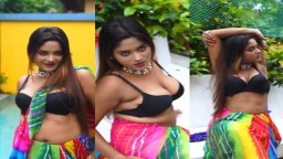 Horny Model beautiful tanaya huge cleavage show seductive photoshoot