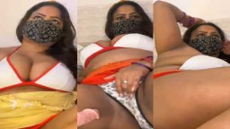 JASMINE1122 Getting Fucked by Sex Machine on StripChat Live