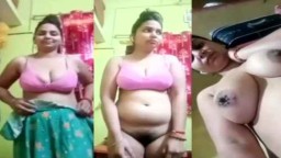Bihari Priya Bhabhi Showing Nude n Fingering