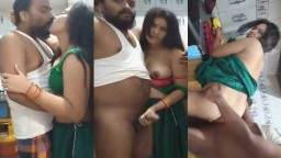 Sexy Aunty Ke Kitchen Me Jakar Unki Jabarjast Chut Ki Chudai Ki