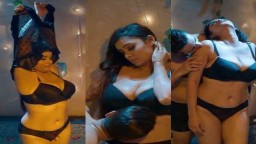 Priyanka Chaurasiya Diwali night hot sex in Beautiful Jacuzzi