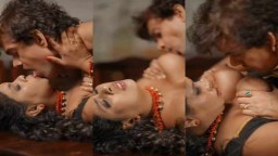 Nandana Krishnan aka Soumya_M Giving Blowjob and Getting Massage from Shakespeare